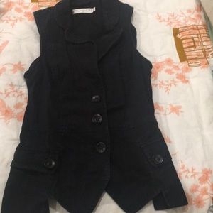 Top shop button down vest.